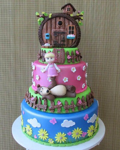 Bolo Marsha e o Urso