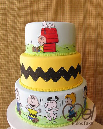 Bolo Snoopy sem topo