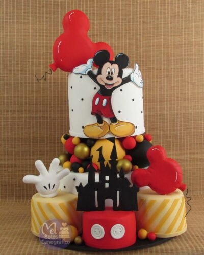 Bolo Mickey Castelo